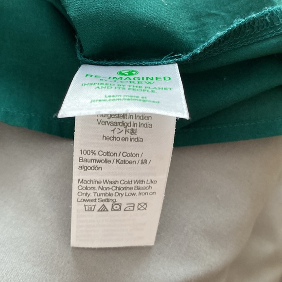 J Crew Women’s Green  Blouse size large NWOT - Picture 6 of 6